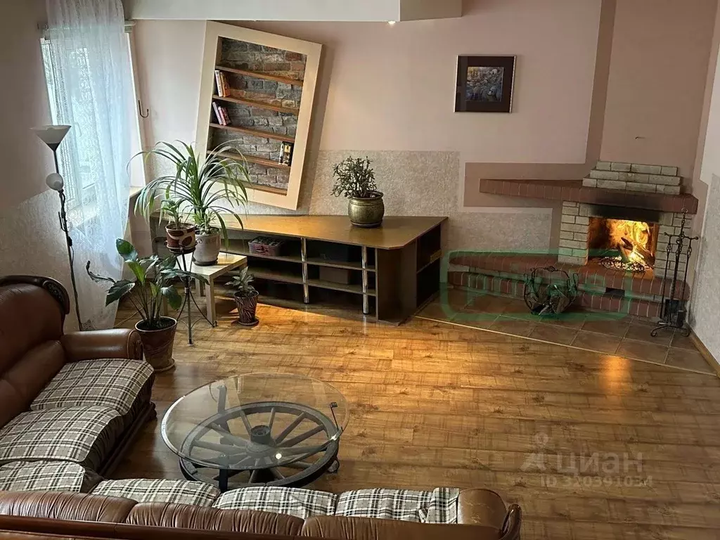 3-к кв. Калининградская область, Калининград ул. Карла Маркса, 84 ... - Фото 0