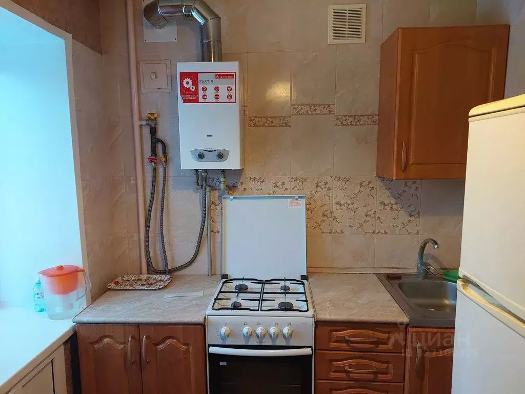 2-к кв. Нижегородская область, Нижний Новгород Заярская ул., 13 (40.5 ... - Фото 1