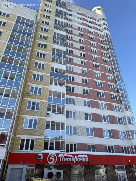 2-комнатная квартира: Екатеринбург, улица Анатолия Мехренцева, 1 (66.7 ... - Фото 1