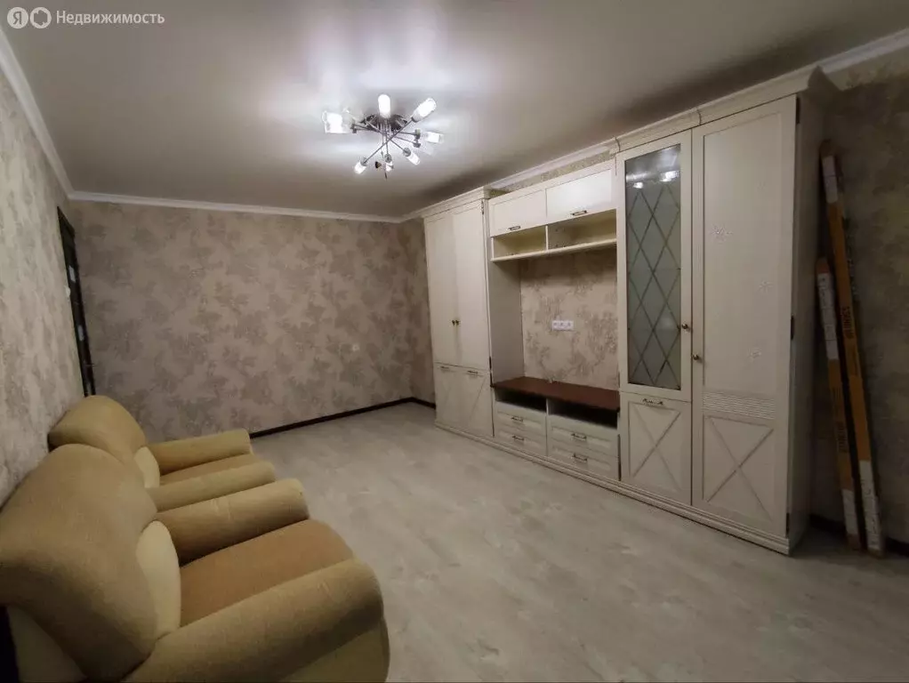 3-комнатная квартира: село Супонево, Советская улица, 2А (69 м) - Фото 1