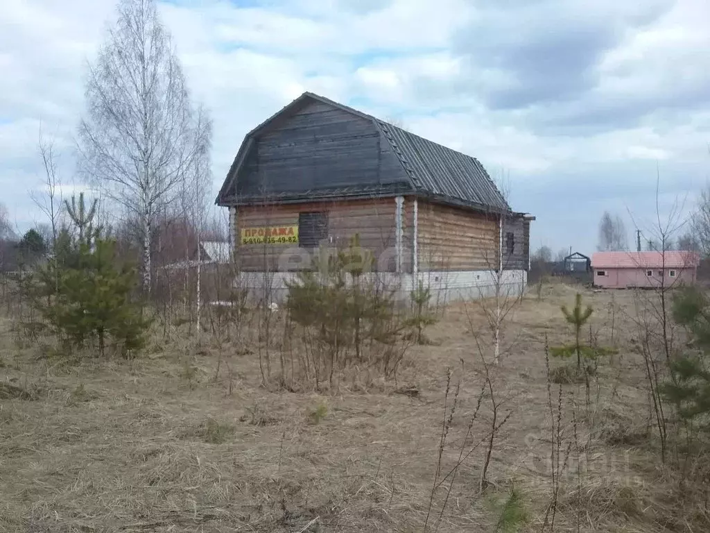 Дом в Тверская область, Старицкий муниципальный округ, д. Акишево  ... - Фото 1