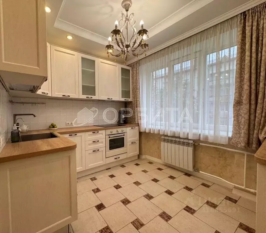 3-к кв. Тюменская область, Тюмень ул. Седова, 15 (96.0 м) - Фото 0