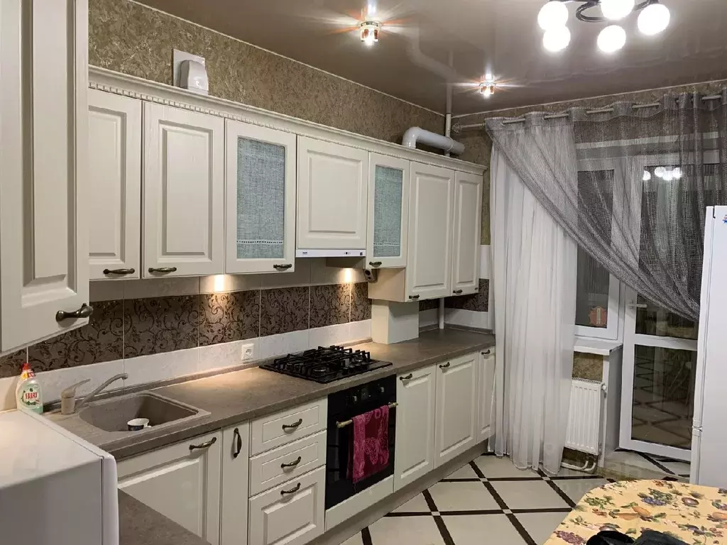 2-к кв. Рязанская область, Рязань ул. Нижне-Трубежная, 1 (67.0 м) - Фото 1