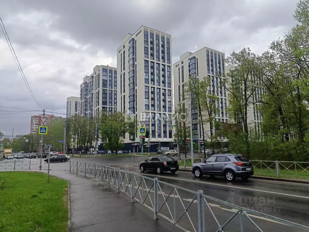 2-к кв. Пензенская область, Пенза ул. Мира, 78 (66.9 м) - Фото 0