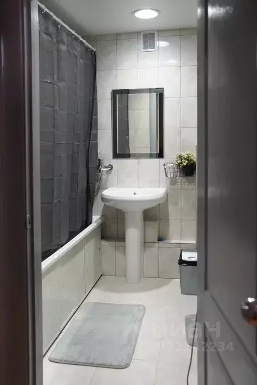 1-к кв. Смоленская область, Смоленск Краснинское ш., 18 (45.0 м) - Фото 1