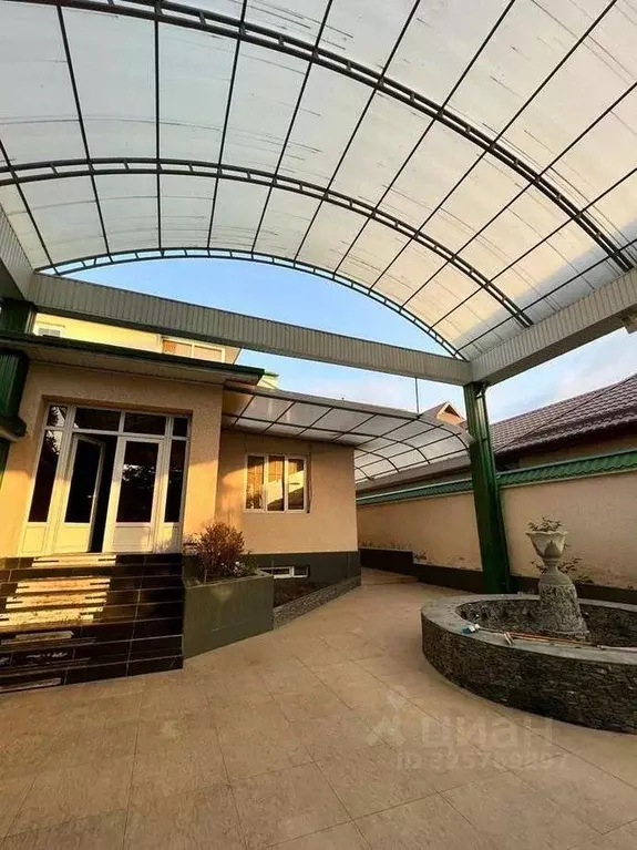 Дом в Кабардино-Балкария, Нальчик ул. Чкалова, 64 (690 м) - Фото 2