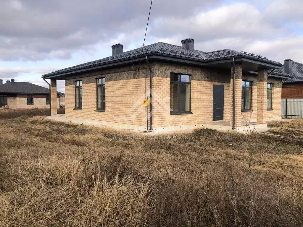 Дом в Татарстан, Лаишевский район, Столбищенское с/пос, с. Столбище ... - Фото 1