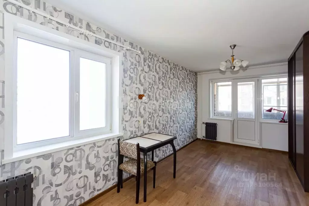 1-к кв. Кемеровская область, Новокузнецк Октябрьский просп., 46 (31.9 ... - Фото 1