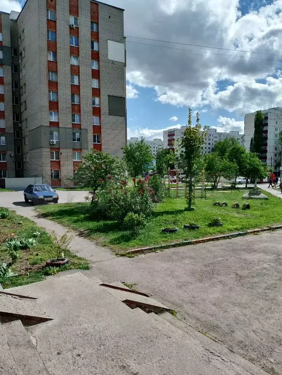 Комната 25,5 м в 3-к., 5/9 эт. - Фото 1