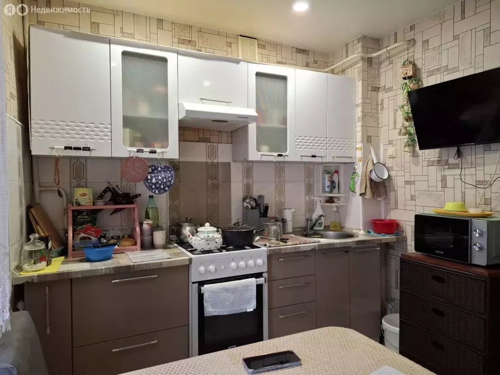 2-комнатная квартира: Чехов, улица Чехова, 73 (46 м) - Фото 1