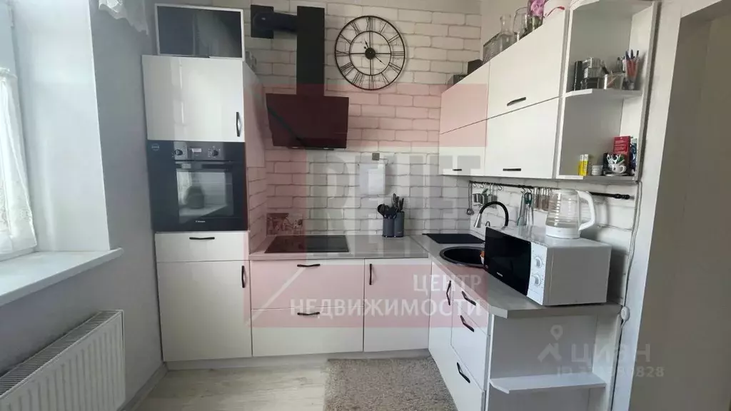 2-к кв. Калининградская область, Калининград Дачная ул., 8 (55.0 м) - Фото 2