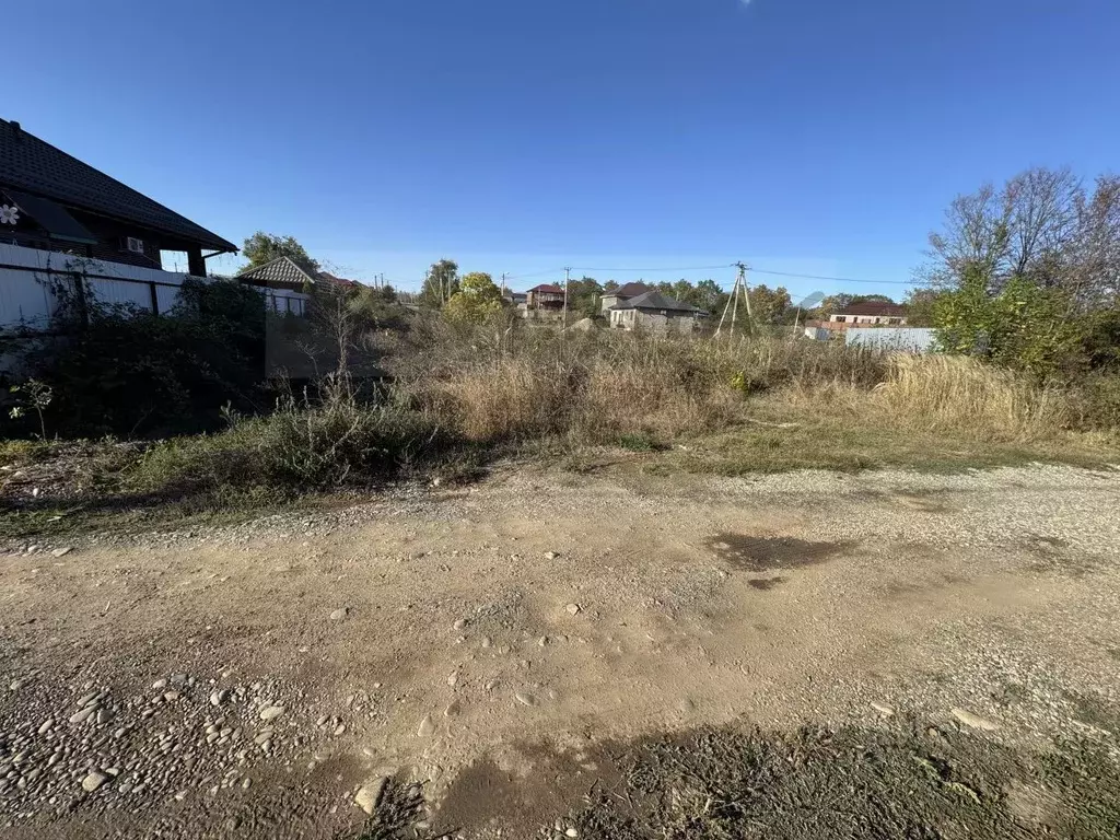 Участок в Адыгея, Майкоп Дружба ДНТ, ул. Луговая (8.78 сот.) - Фото 1