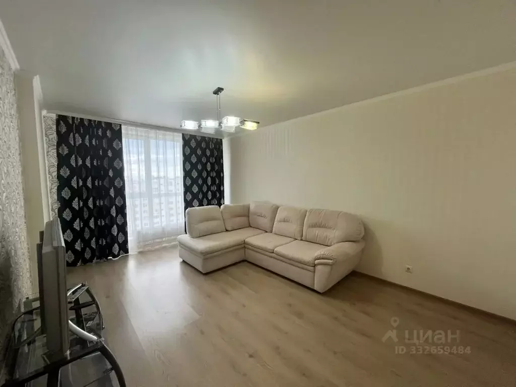 2-к кв. Башкортостан, Уфа Комсомольская ул., 15 (74.7 м) - Фото 1
