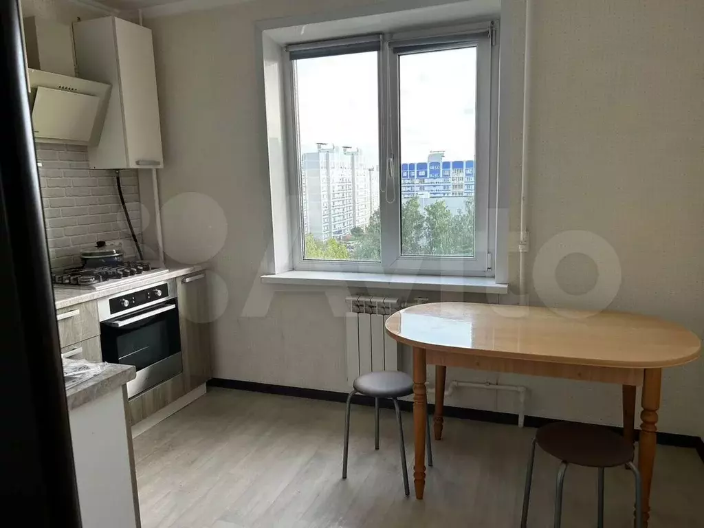 1-к. квартира, 38 м, 8/9 эт. - Фото 1