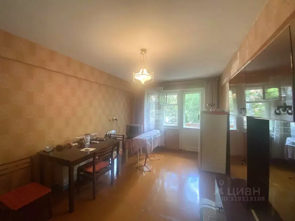 2-к кв. Омская область, Омск ул. Химиков, 20А (45.1 м) - Фото 0