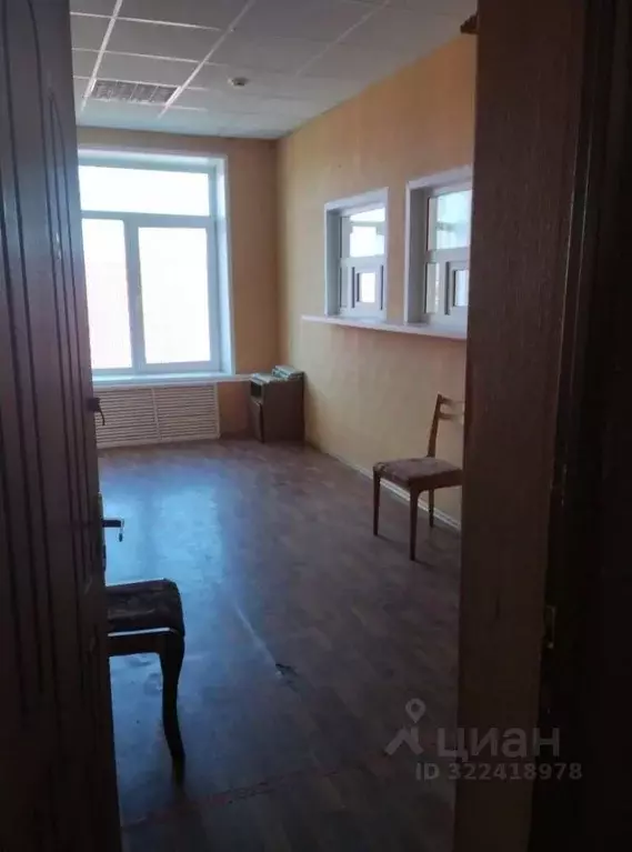 Помещение свободного назначения в Мордовия, с. Атюрьево ул. Ленина, 2 ... - Фото 1