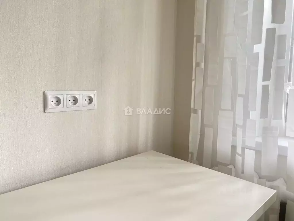 3-к кв. Калужская область, Калуга ул. Суворова, 7 (60.0 м) - Фото 2