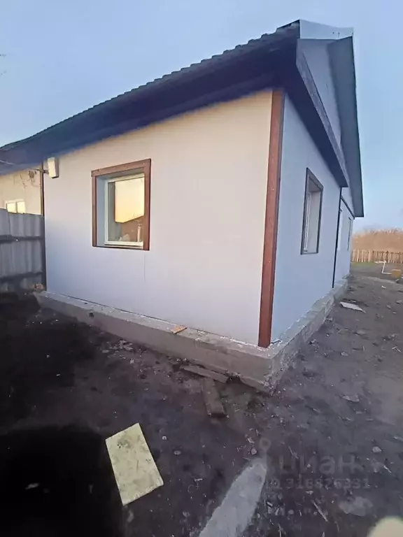 Дом в Омская область, Омский район, с. Андреевка ул. Комарова (54 м) - Фото 1