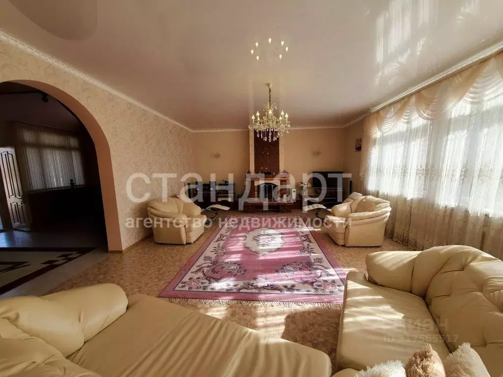 Дом в Ставропольский край, Ессентуки Октябрьская ул. (481 м) - Фото 1
