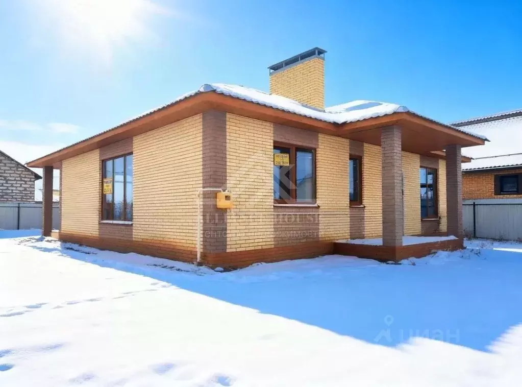 Дом в Татарстан, Лаишевский район, Кирбинское с/пос, д. Травкино ул. ... - Фото 1