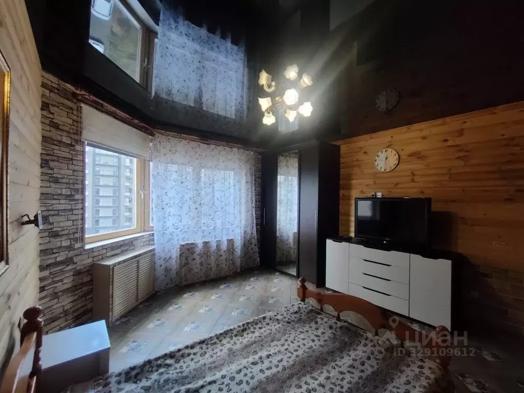 1-к кв. Московская область, Звенигород Одинцовский городской округ, ... - Фото 1