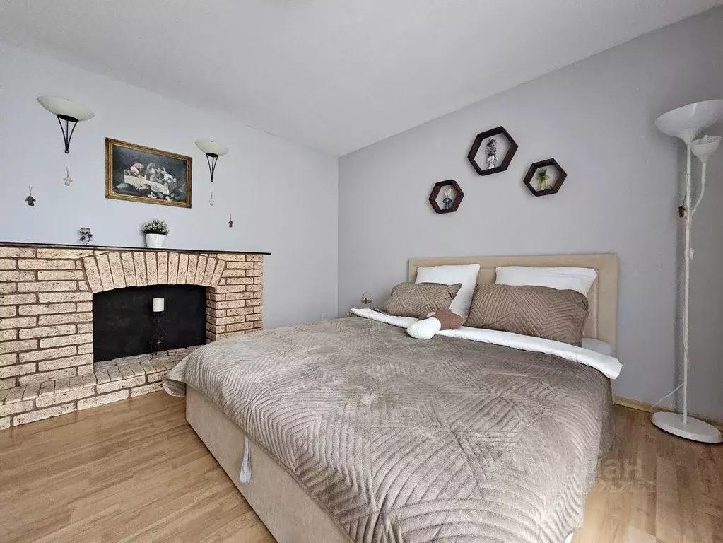 3-к кв. Вологодская область, Череповец Октябрьский просп., 49 (86.1 м) - Фото 1