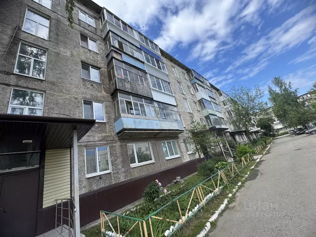 3-к кв. Свердловская область, Нижний Тагил ул. Тельмана, 13 (61.5 м) - Фото 0
