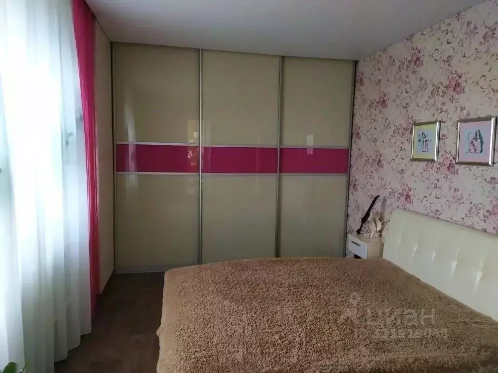 2-к кв. Белгородская область, Старый Оскол Комсомольский просп., 1б ... - Фото 0