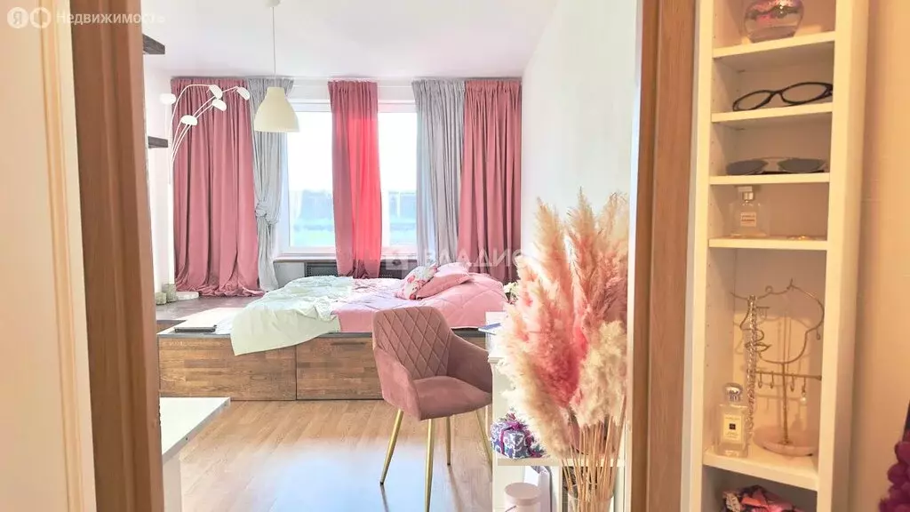 Квартира-студия: Кудрово, Центральная улица, 50 (31.1 м) - Фото 0