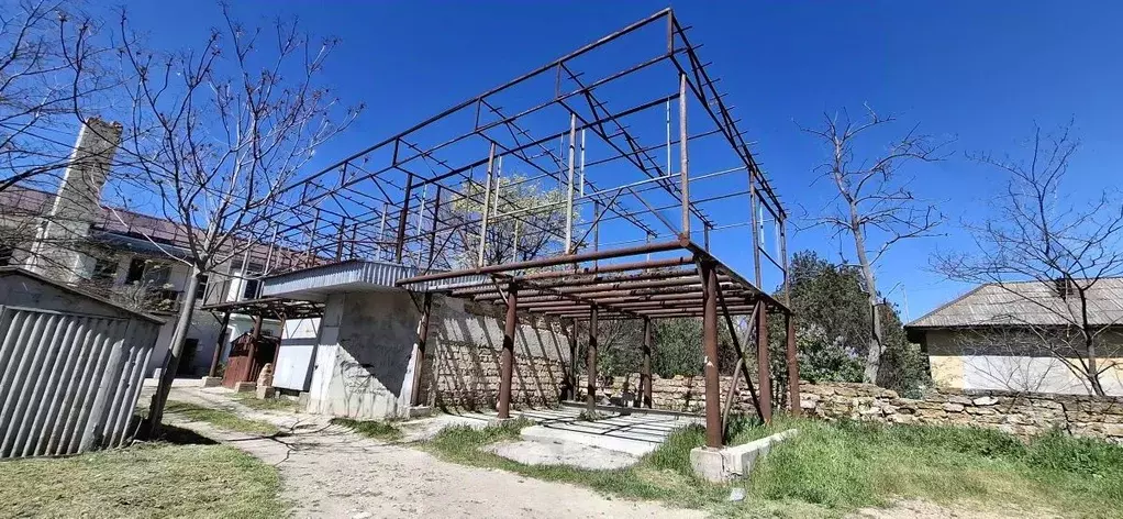 Помещение свободного назначения в Крым, Евпатория ул. Демышева, 122 ... - Фото 1