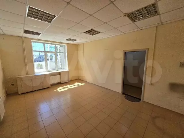 Студия Красоты/Офис или Магазин - район Цум, 25 м - Фото 0