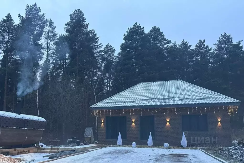 Дом в Башкортостан, Белебеевский район, Анновский сельсовет, ... - Фото 1