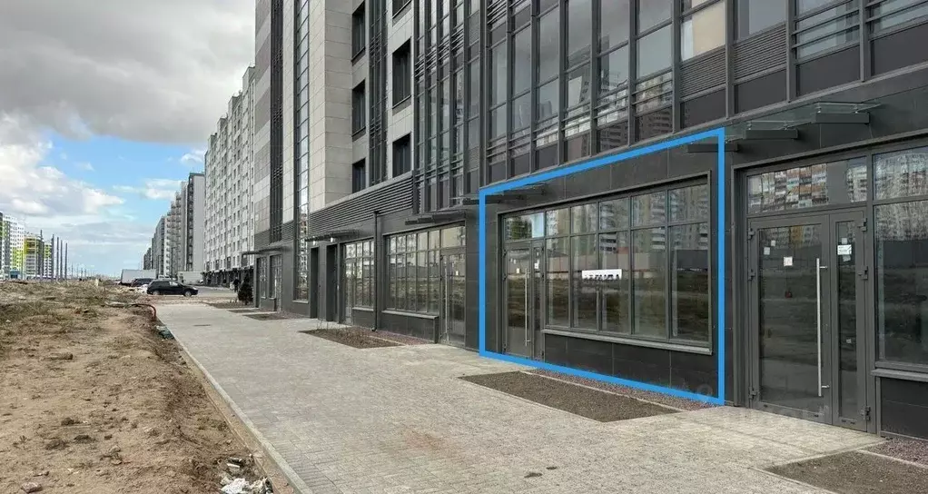 Помещение свободного назначения в Санкт-Петербург пос. Шушары, просп. ... - Фото 1