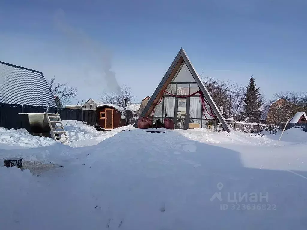 Дом в Пензенская область, Пензенский район, Засечный сельсовет, ... - Фото 1