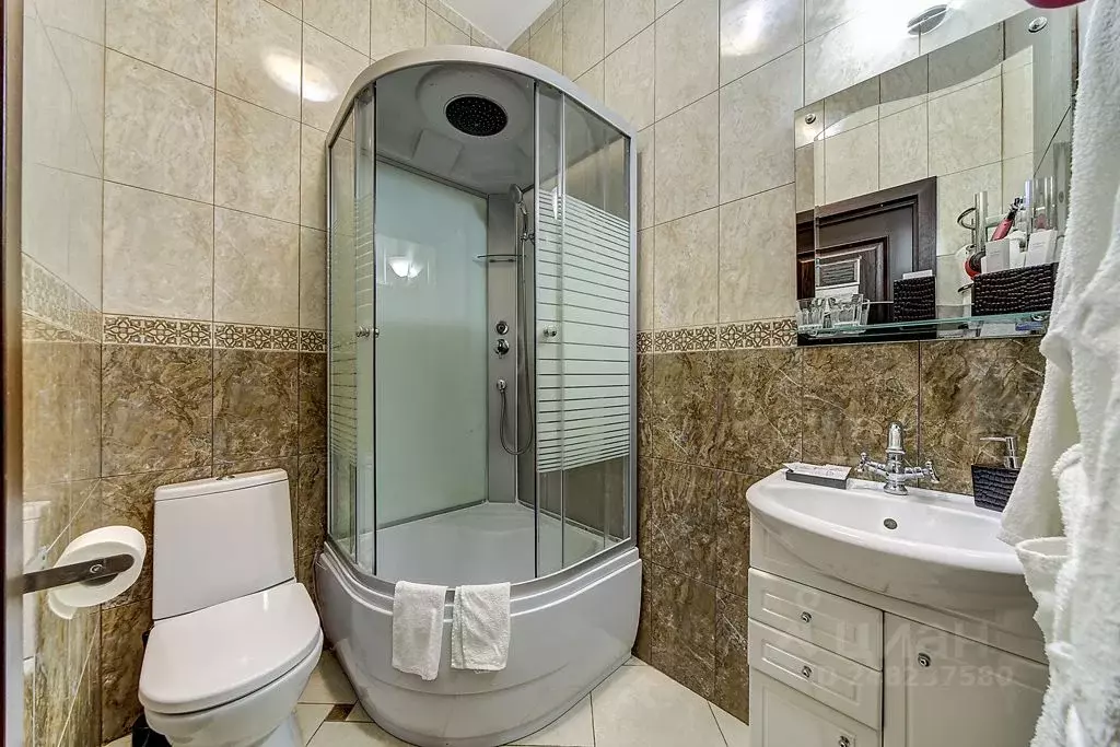 Комната Санкт-Петербург ул. Марата, 8 - Фото 2