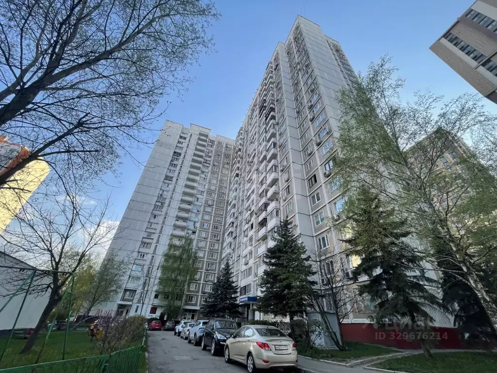 3-к кв. Москва Никулинская ул., 31 (75.0 м) - Фото 1