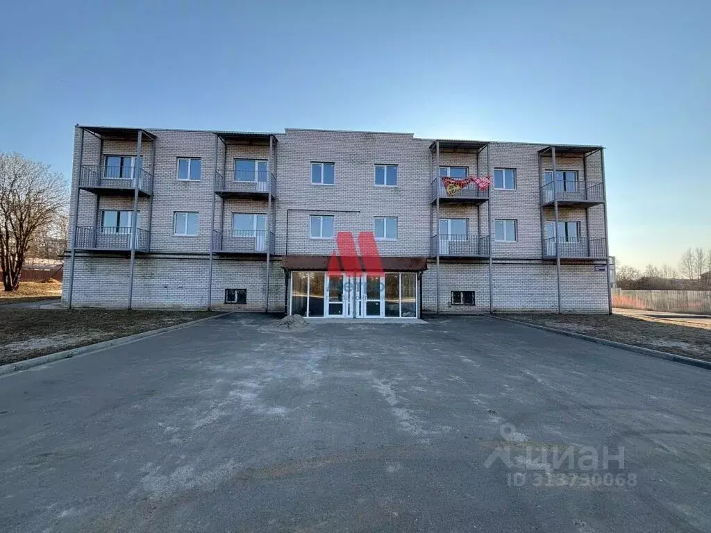 Помещение свободного назначения в Ярославская область, Тутаев Парковый ... - Фото 1