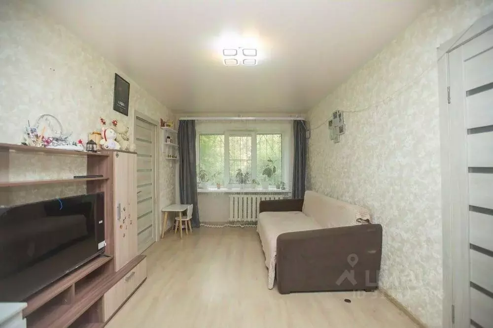 2-к кв. Ярославская область, Ярославль ул. Титова, 2 (42.4 м) - Фото 0