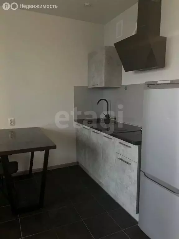Квартира-студия: Курган, жилой район Заозёрный, 4-й микрорайон, 31 ... - Фото 0