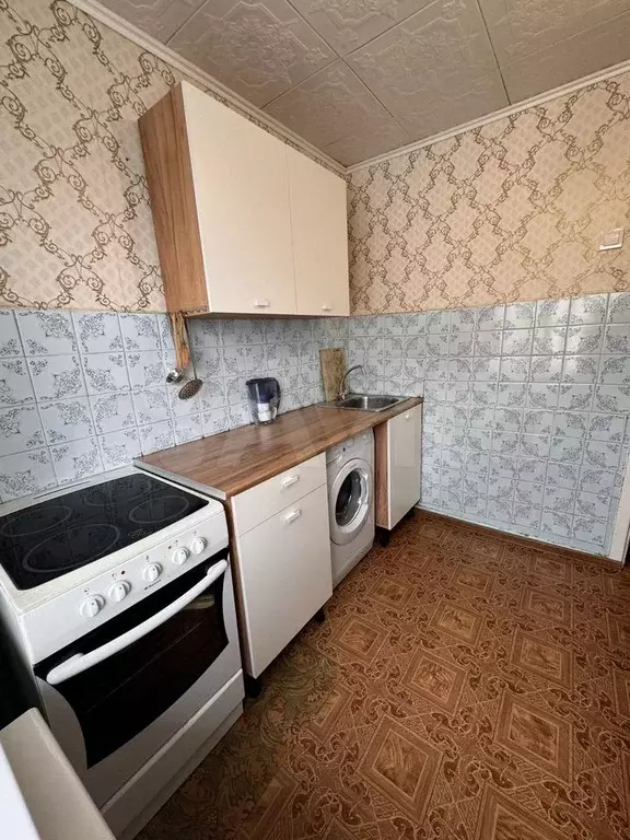 2-к. квартира, 42,6 м, 5/5 эт. - Фото 0