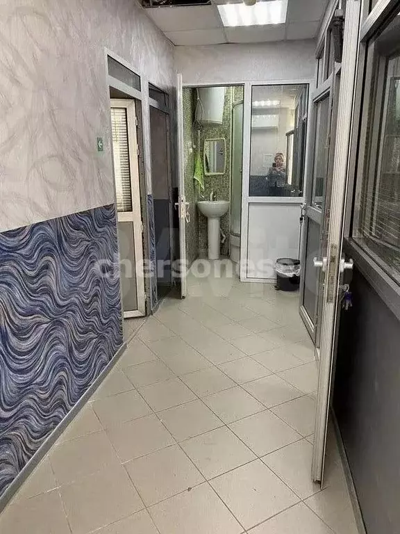 Аренда помещения свободного назначения 73 кв м, Севастополь, ул. ... - Фото 1