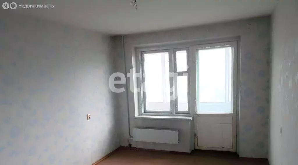3-комнатная квартира: Красноярск, улица Гусарова, 54 (65 м) - Фото 1