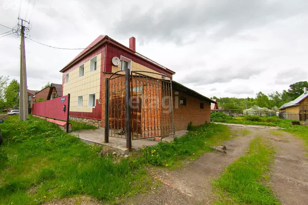 Дом в посёлок Апрель, улица Михаила Орлова (168.3 м) - Фото 0