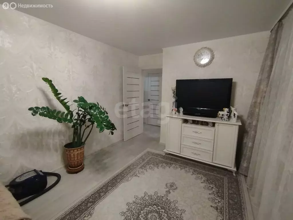 2-комнатная квартира: Богандинский, Рабочая улица, 13 (42.2 м) - Фото 1