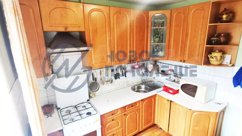 2-к. квартира, 48 м, 1/9 эт. - Фото 1