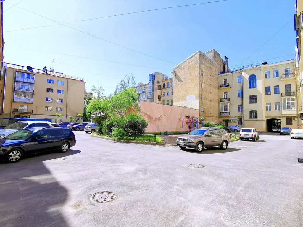 Комната 26 м в 2-к., 2/5 эт. - Фото 0