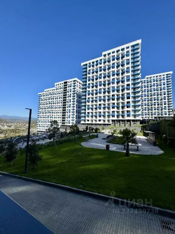 2-к кв. Краснодарский край, Сочи Бытха мкр, ул. Ясногорская, 16/2 к12 ... - Фото 1