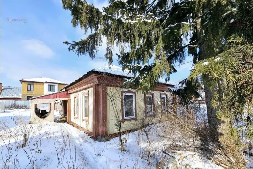 Дом в Свердловская область, Екатеринбург ул. Молодежи, 31 (35 м) - Фото 1