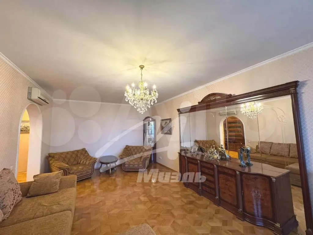 2-к. квартира, 100 м, 23/25 эт. - Фото 1