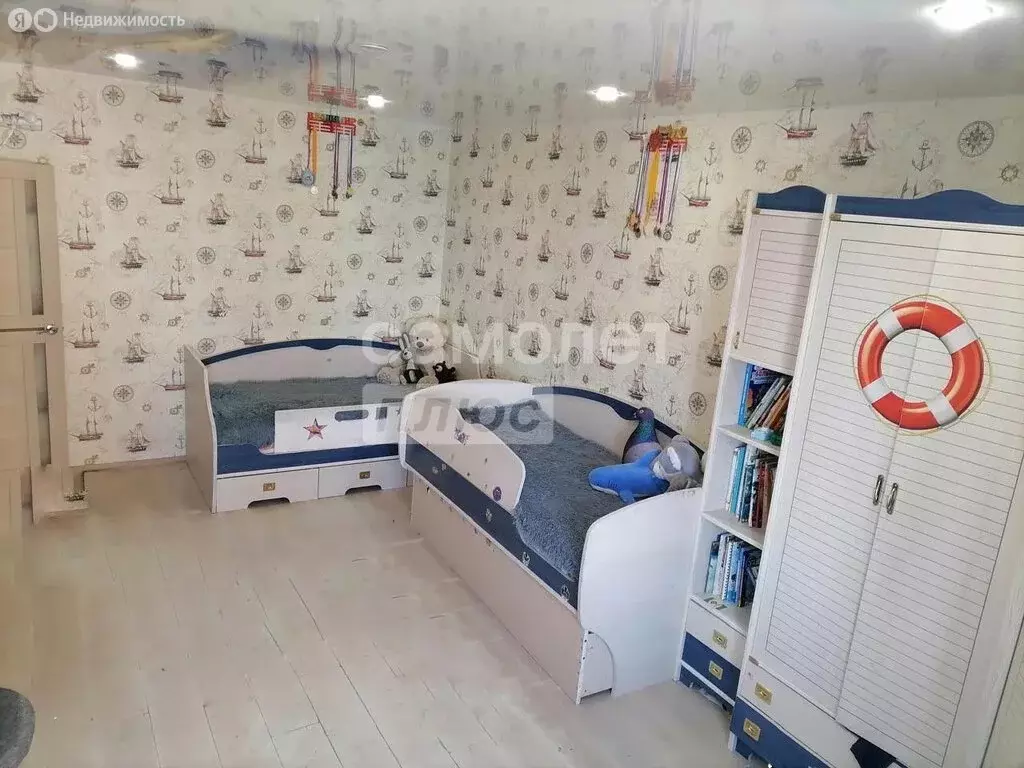 2-комнатная квартира: Иркутск, улица Пушкина, 25 (60.7 м) - Фото 0